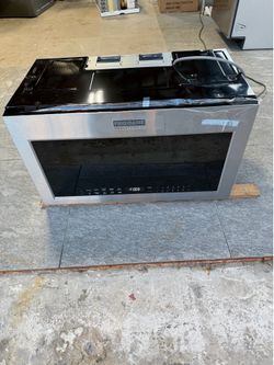 Frigidaire professional microwave air fryer 30 inches brand new one receipt for 90 days warranty
