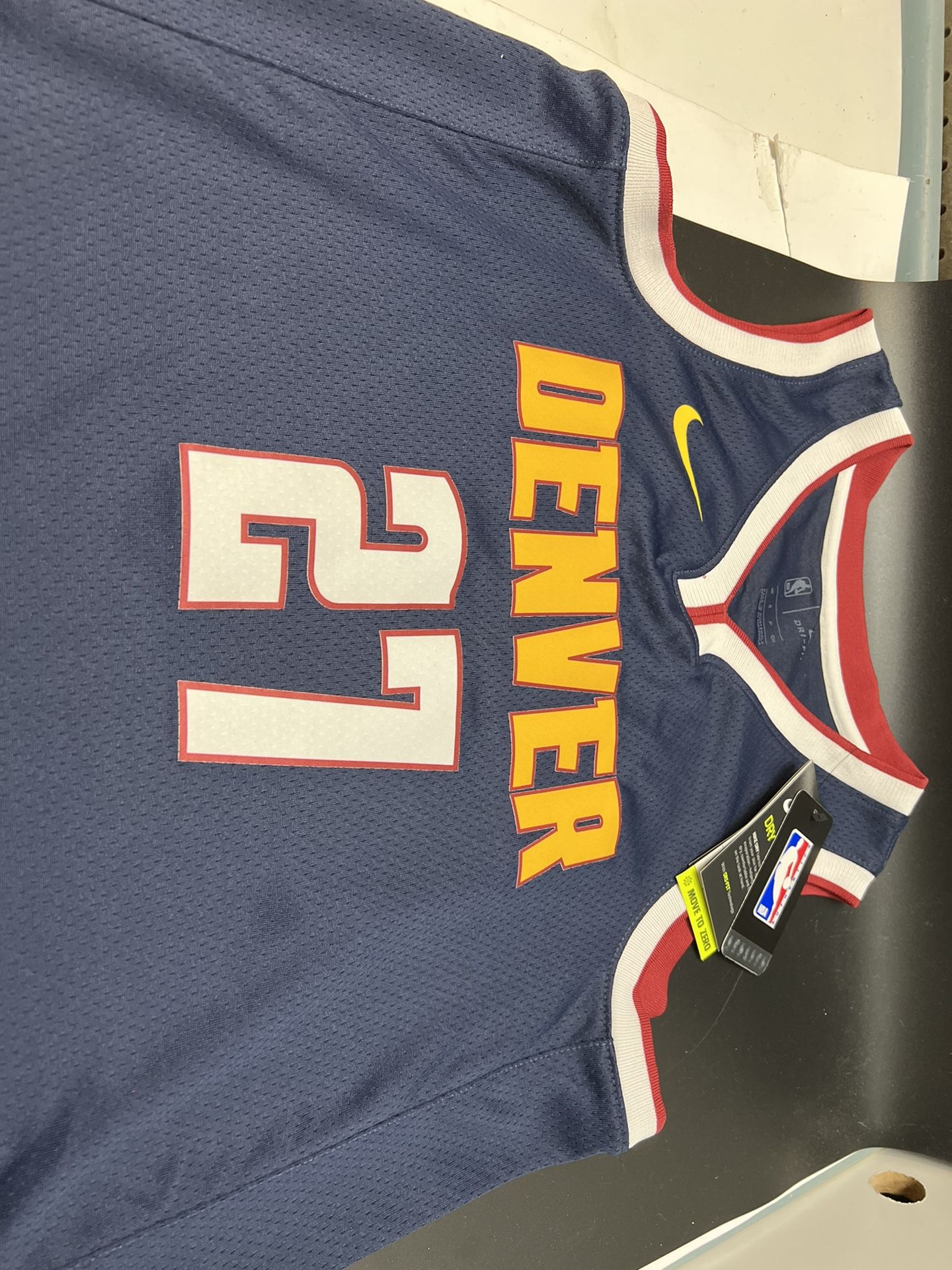 Jamal Murray Jersey Denver Nuggets Large Black City Edition #27 for Sale in  Lake Elsinore, CA - OfferUp