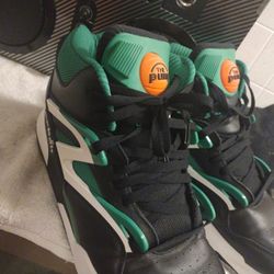 Reebok Pumps 