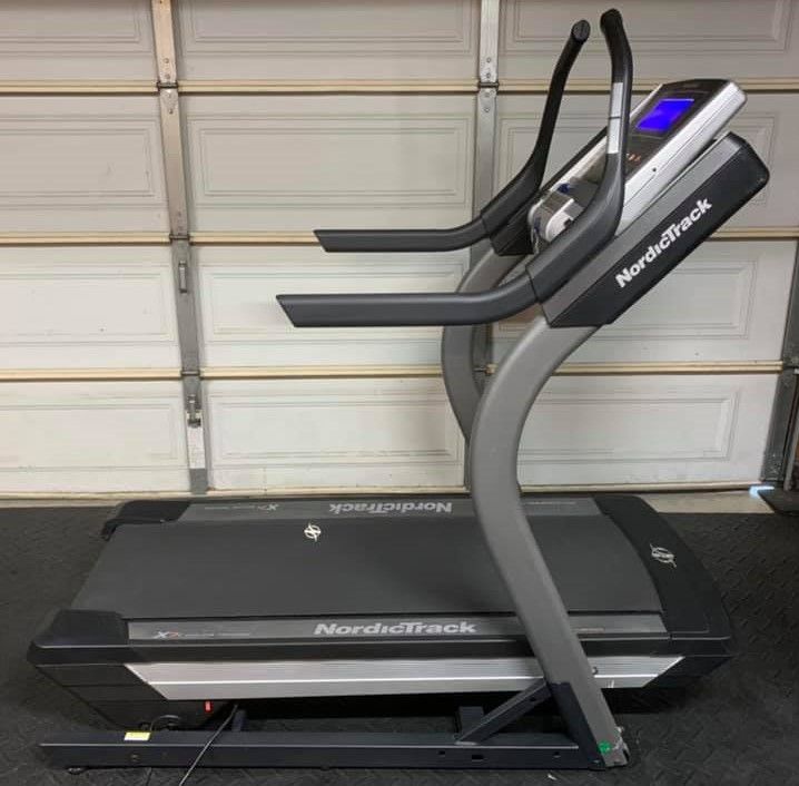 NordicTrack X7i Incline Trainer Treadmill Walk/Run/Jog Exercise Machine