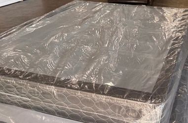 Boxspring Queen