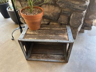 Rustic Wooden Vintage Lucerne Crate