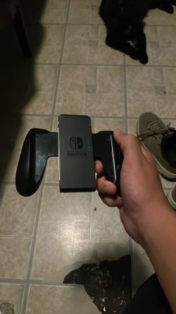 Nintendo switch controller holder