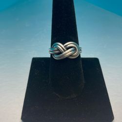 James Avery Retired True Love Knot Ring Size:8
