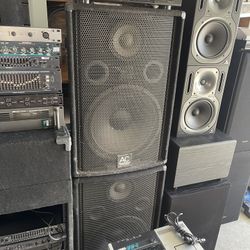 Huge Sound Equipment 
