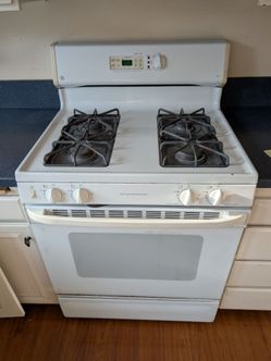 Gas stove and oven