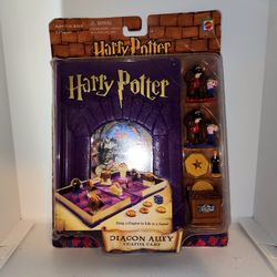 Vintage Harry Potter and the Sorcerors Stone Daigon Alley chapter game in package... non mint 