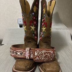 Female boots