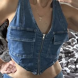 Denim Vest Size Medium 