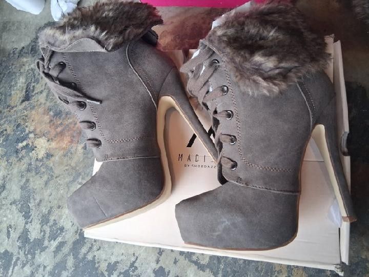 Girl Stilleto Boots