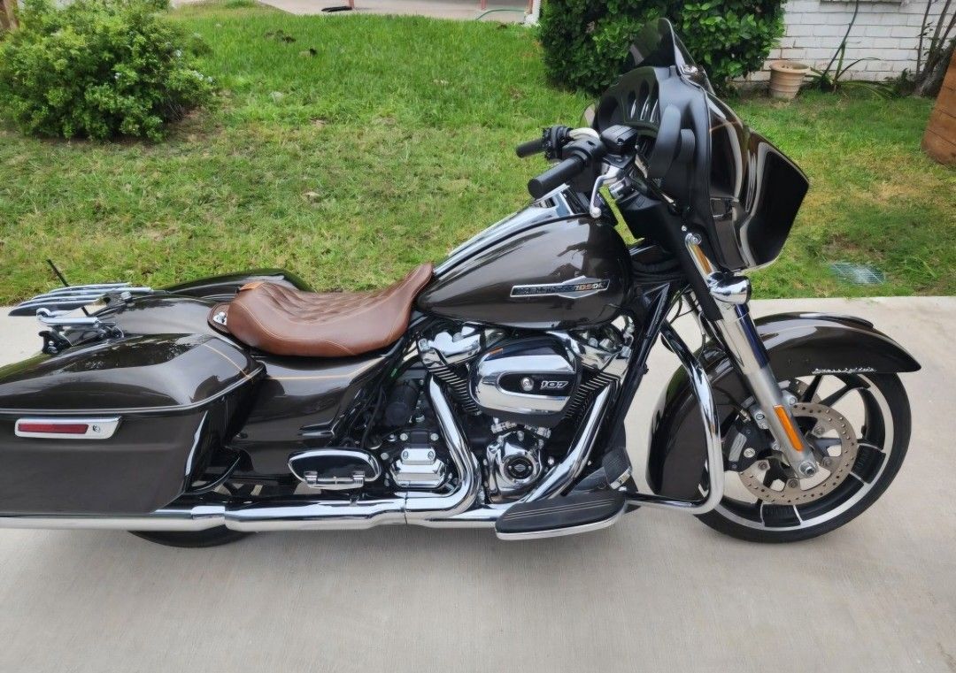 2021 Harley Davidson Street Glide