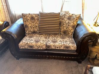 Sofa set