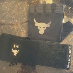 Under Armor training gloves
