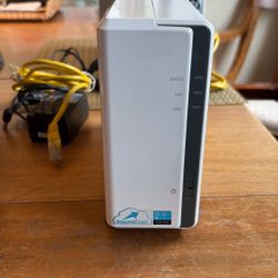 Symbology DiskStation DS115j network storage server