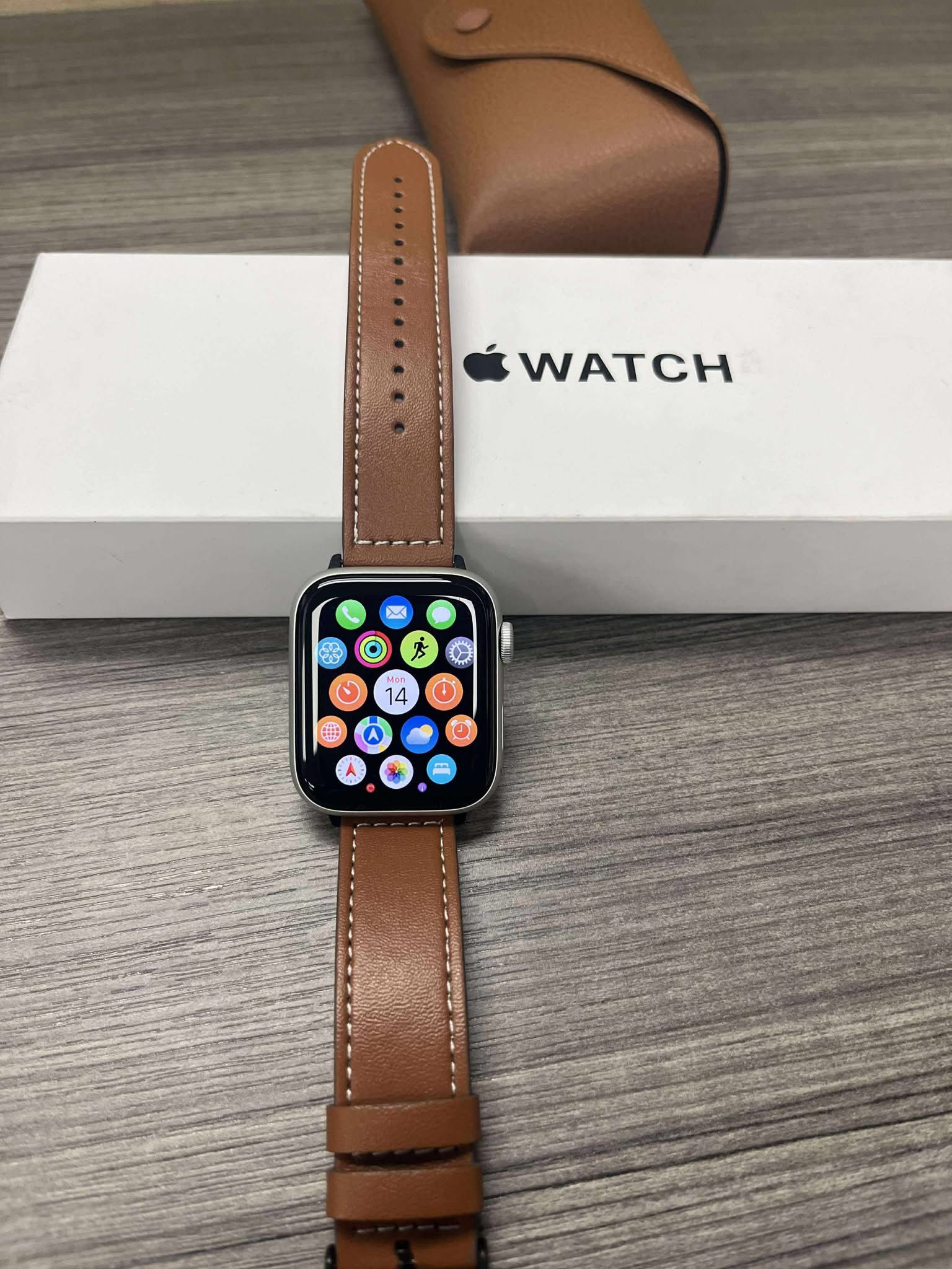 Apple Watch  44m Series 