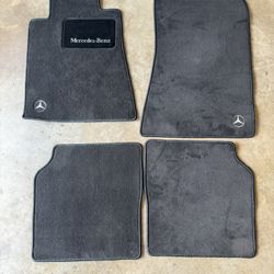 Mercedes Benz SUV floor Mats