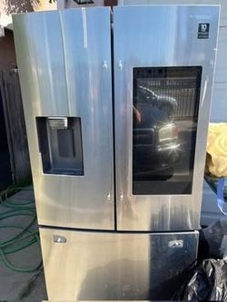 $700 OBO Samsung fridge touch screen