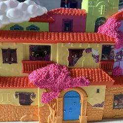 Encanto Magical Casa Madrigal dollhouse playset
