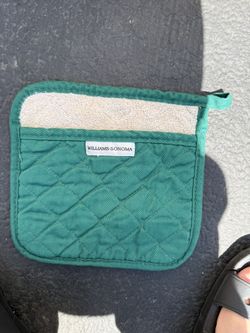 William Sonoma Pot Holder