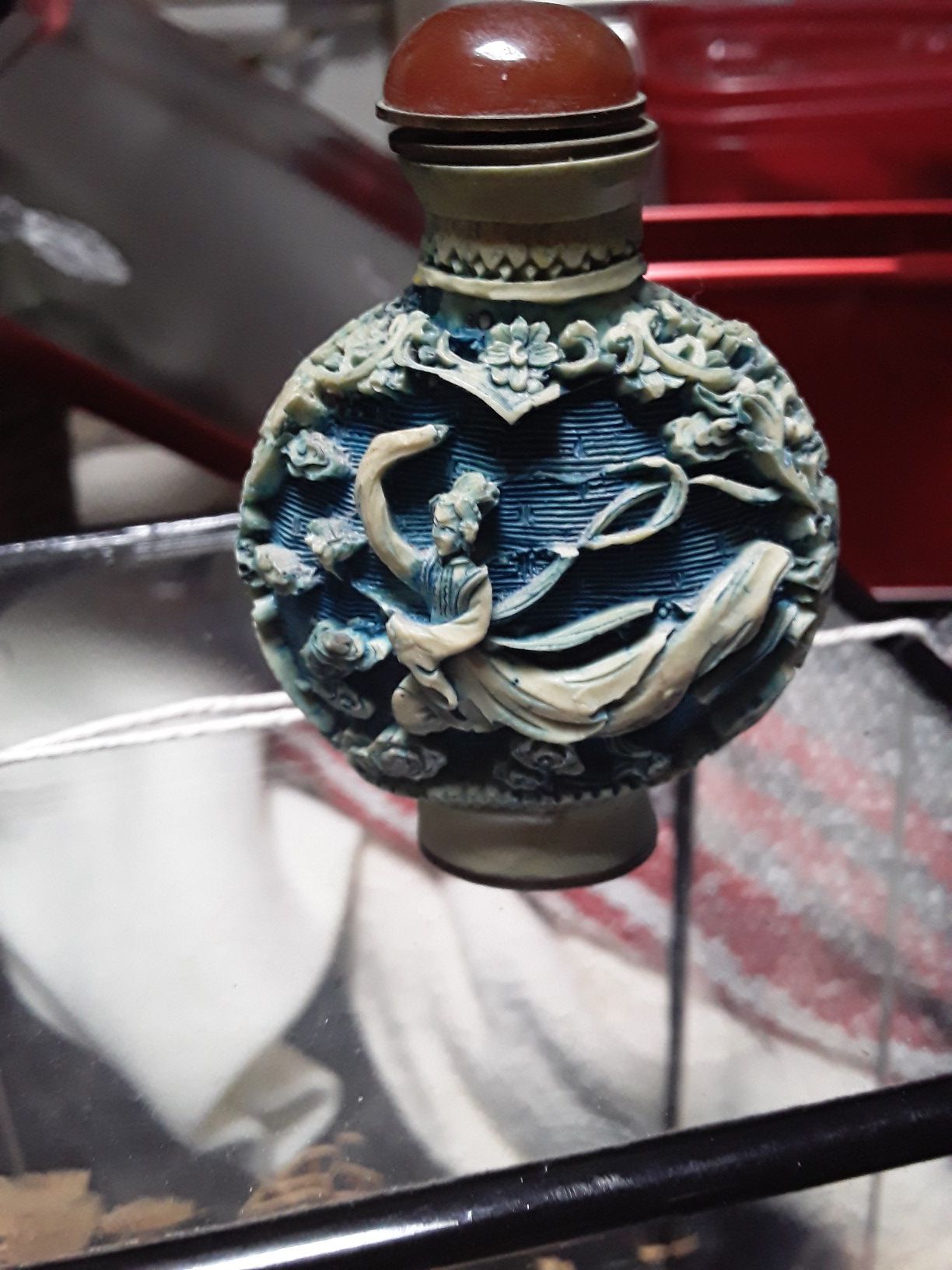 Antique Chinese bottle with snuff spoon