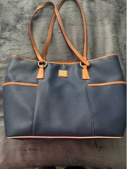 AUTHENTIC Dooney & Burke LEATHER LINED Large Leather Tote Shopper