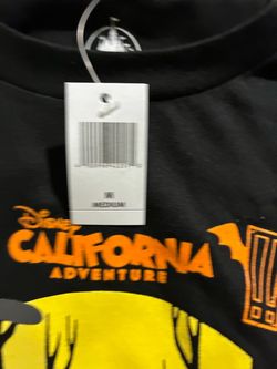 Halloween monsters Inc. T-shirt size medium
