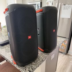 2 JBL PARTYBOX 110