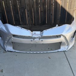 2018 Toyota corola bumper