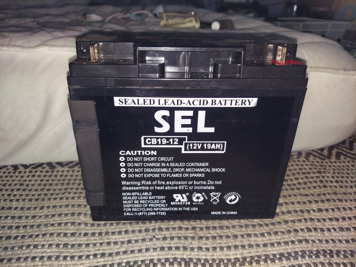 CB19-12 12v 19AH Sealed Lead Acid Battery