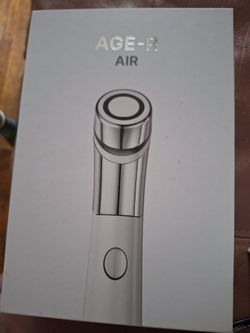 AGE-R AIR Skin Care Device