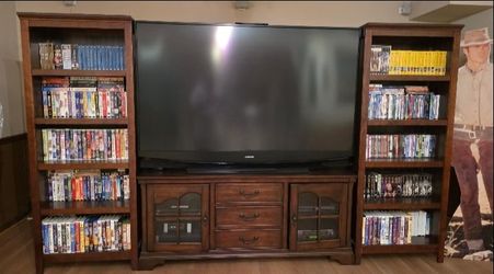 73" Mitsubishi TV W/(contact info removed) HDMI