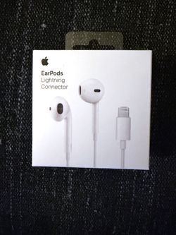 new sealed apple wired headphones with lightning connector