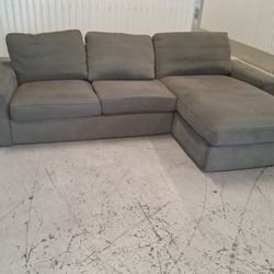 L COUCH: 9.2FT LONG● 2.2 FT TALL