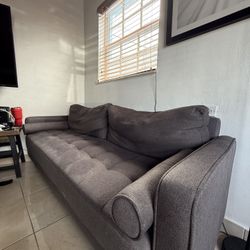 Gorgeous and Amazingly Comfortable Couch! 🛋️