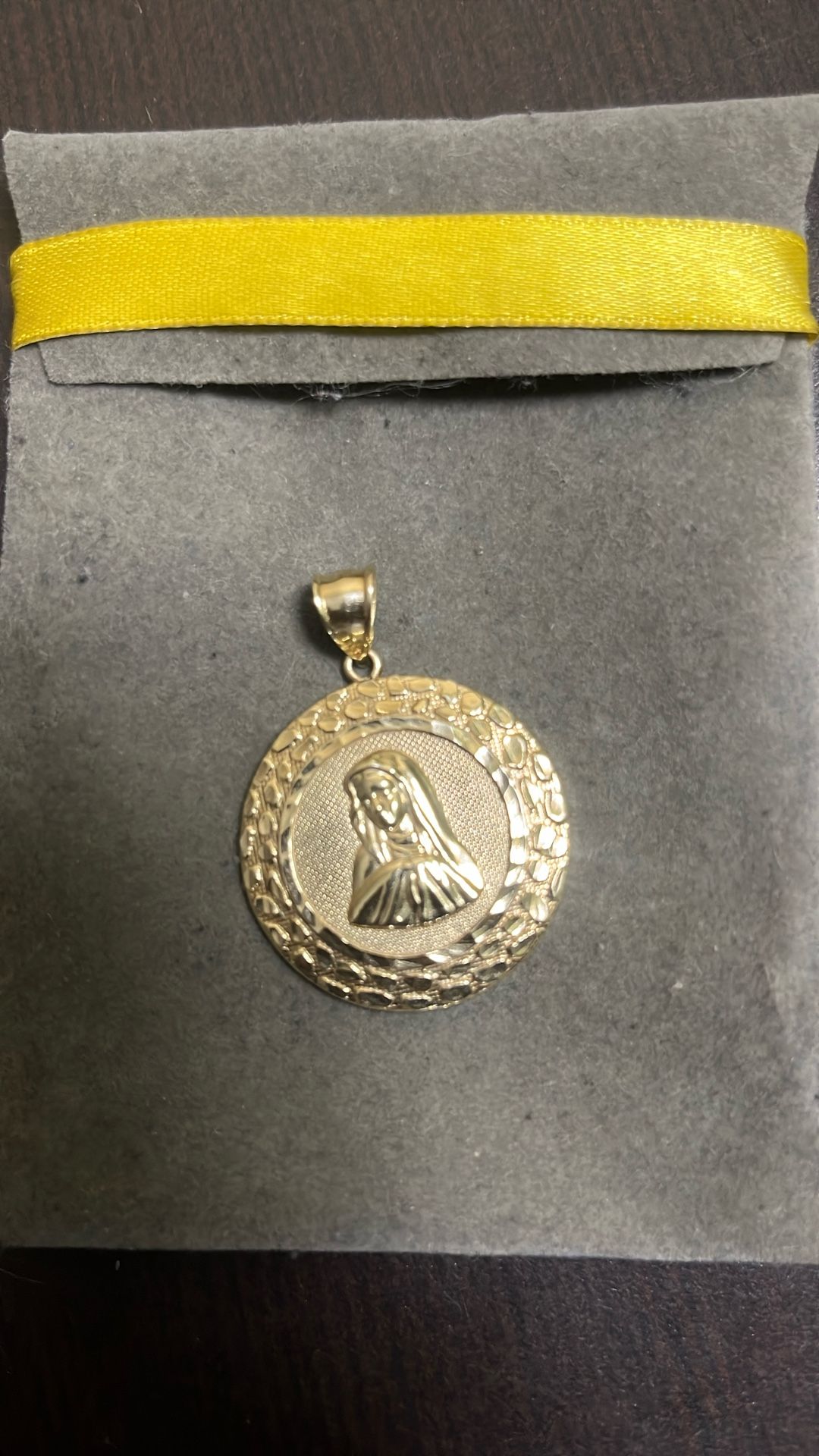 Virgin Mary Nugget Medallion Pendant Solid 10K Yellow Gold