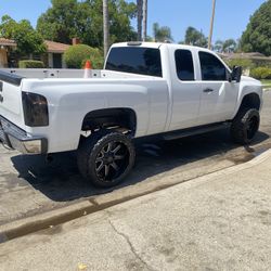 2011 Chevy Silverado 