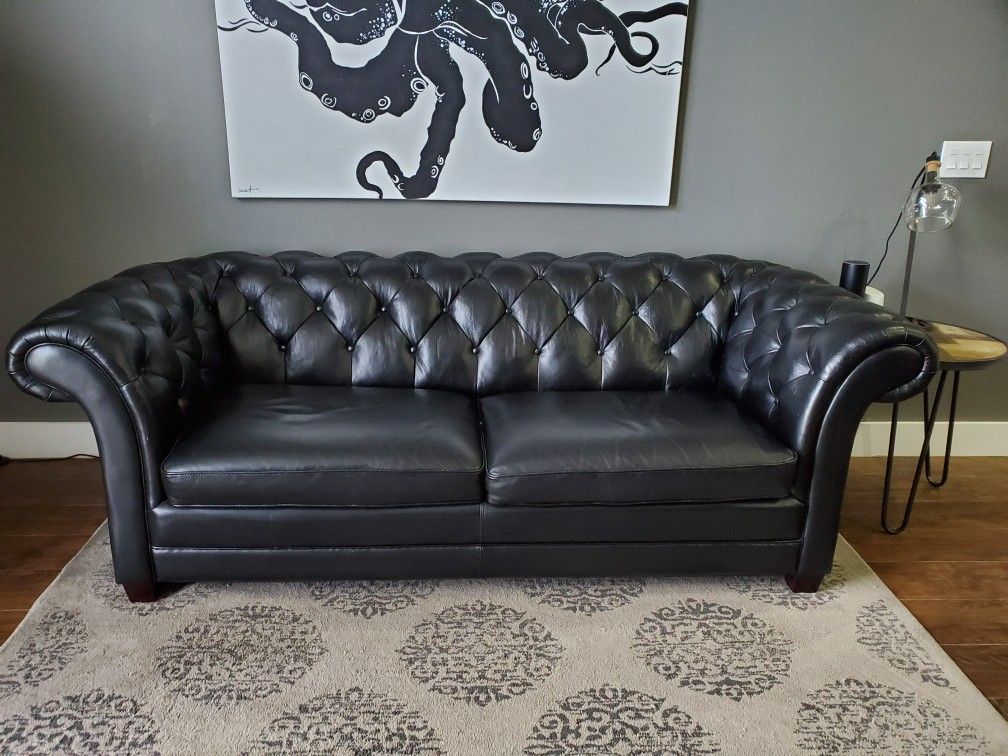 Vintage Chesterfield style couch MAKE OFFERS