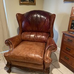 Hancock And Moore Leather Recliner 