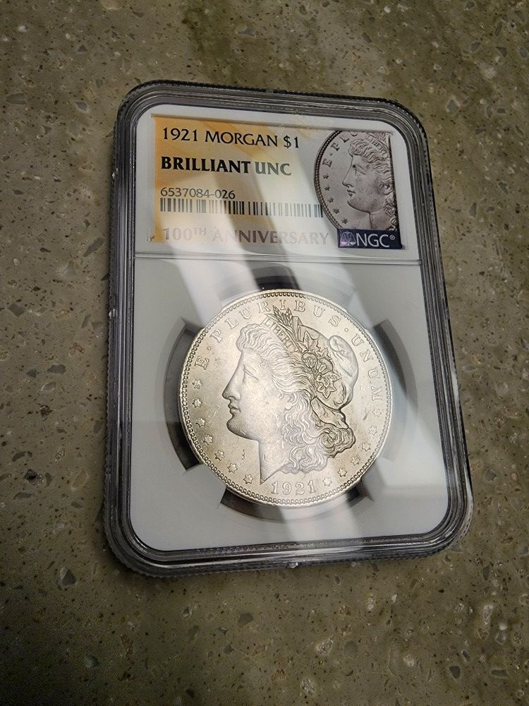 1921 Morgan Silver Dollar Unc