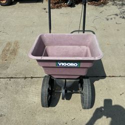 Lawn Spreader