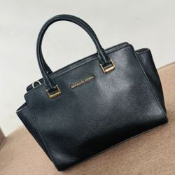 Michael Kors  Black Hand Bag 