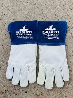 Welding gloves