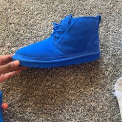 blue uggs