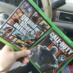2 Xbox One Games GTA 5 And Call Of Duty Black ops 3 Great Condition 