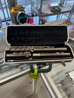 Selmer Bundy Flute