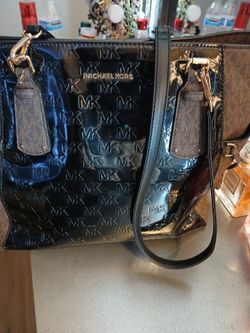 MICHAEL KORS