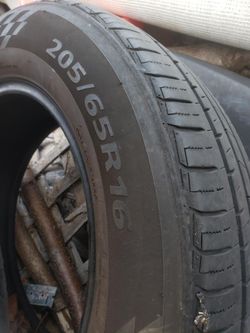 (2) 205/65R16 Lexuni Tires.