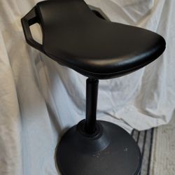 Tall Office or Studio Chair - Adjustable Height Stool with Swivel