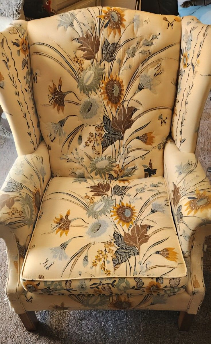 Wingback CHAIR