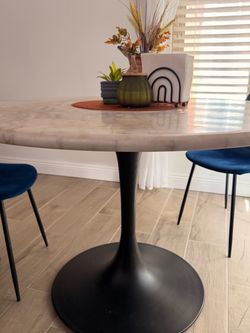 Round Marble Top